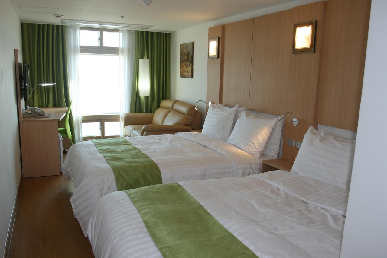 Gunsan Apple Tree Hotel Exterior photo