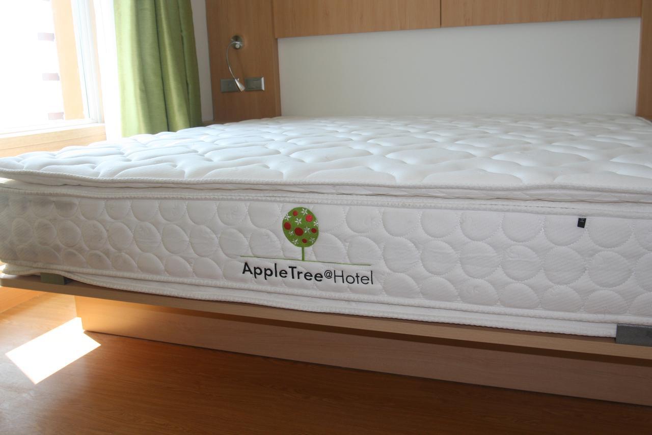 Gunsan Apple Tree Hotel Exterior photo